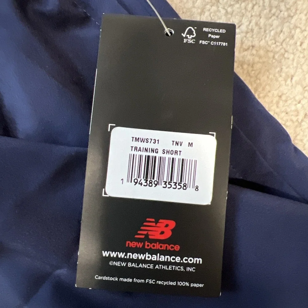 New Balance Men's Navy Training Shorts Size Medium Running Athletic New - Picture 4 of 9